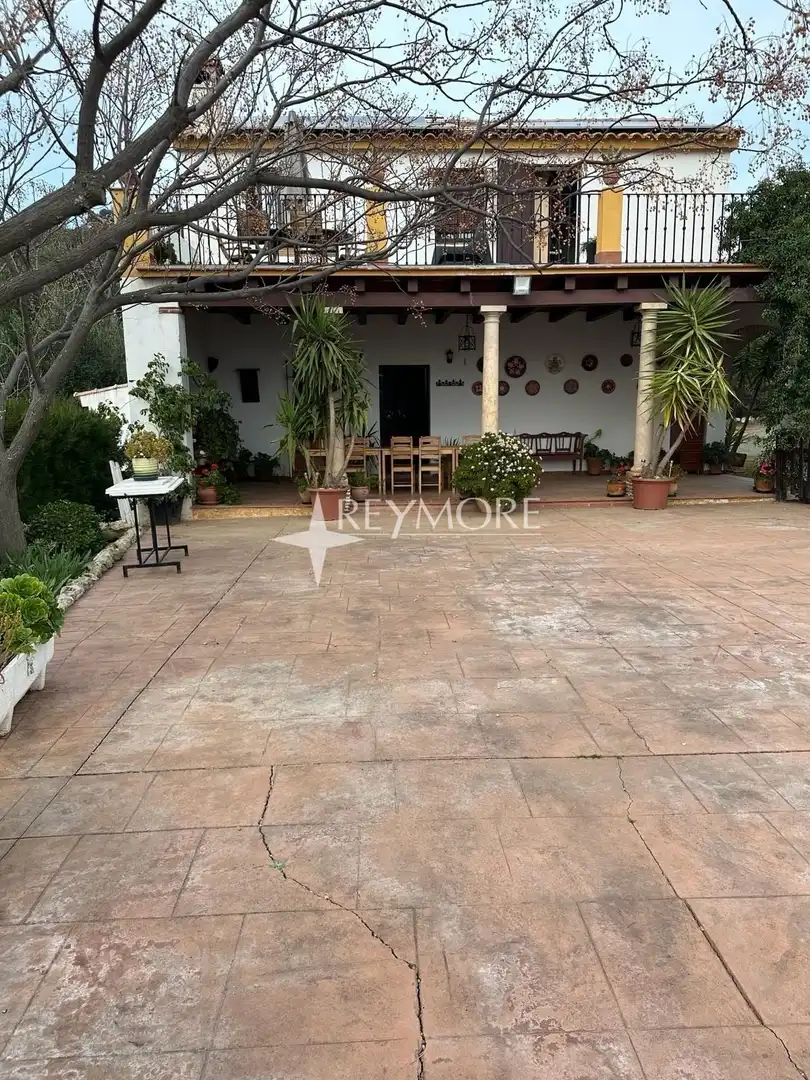 Terraza de Finca rústica en venta en La Puebla de los Infantes con Aire acondicionado, Calefacción y Jardín privado