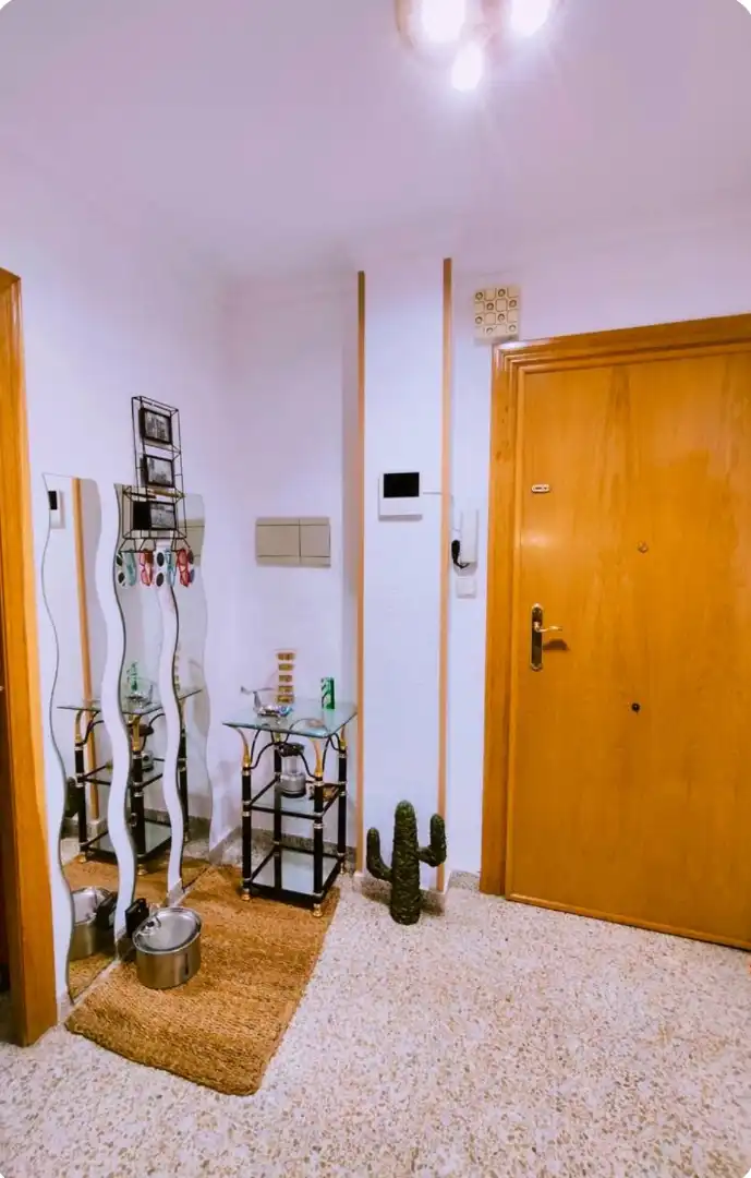 Flat for rent in Granada  with Air Conditioner, Heating and Terrace