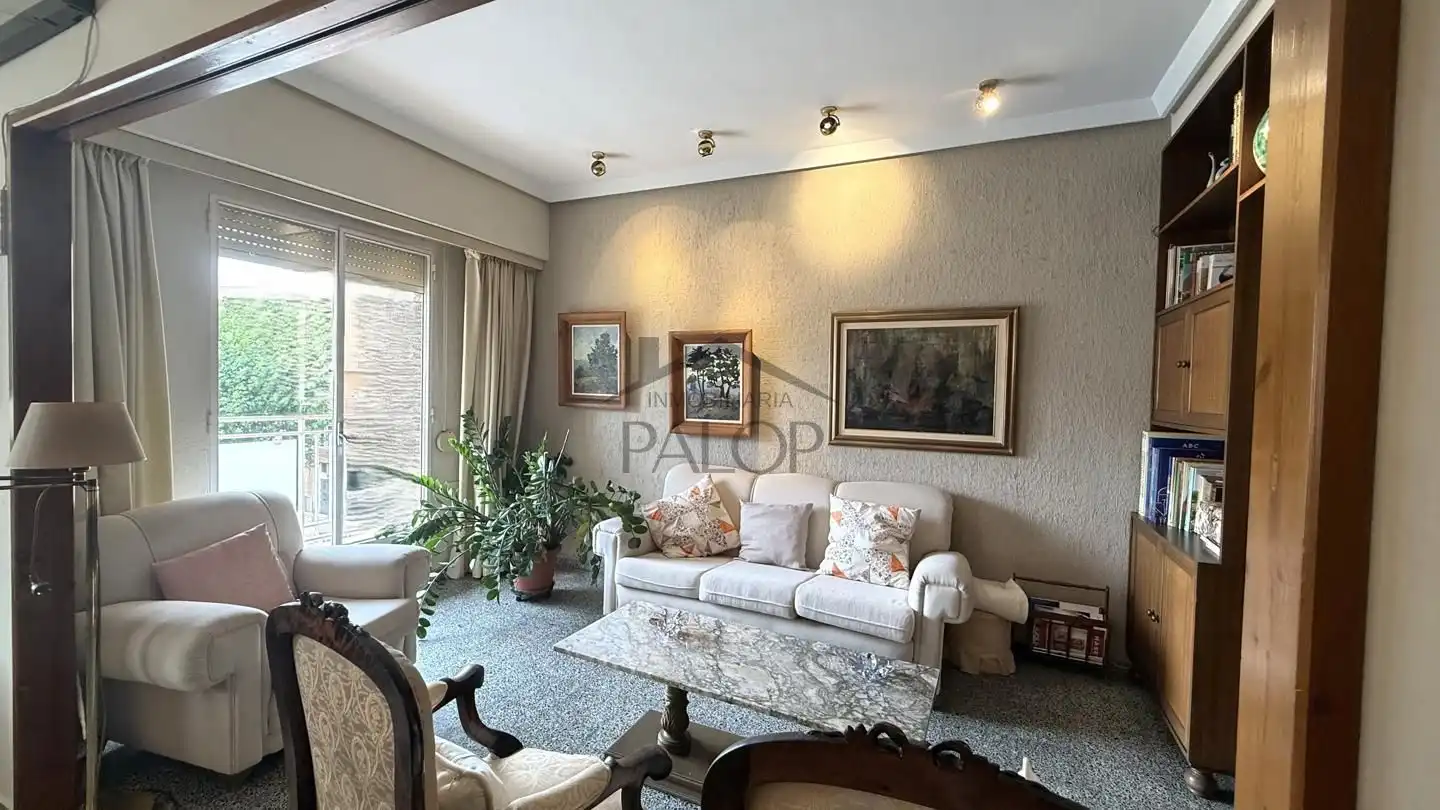 Flat for sale in Carcaixent
