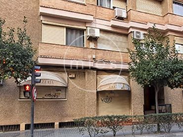 Business premises for sale in Gomez Ferrer 0