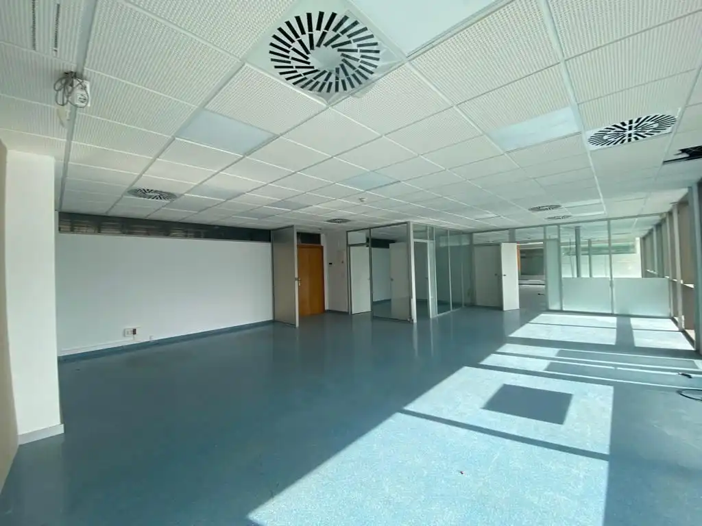 Office space with lift to rent in Carrer Poniente, imagen 9