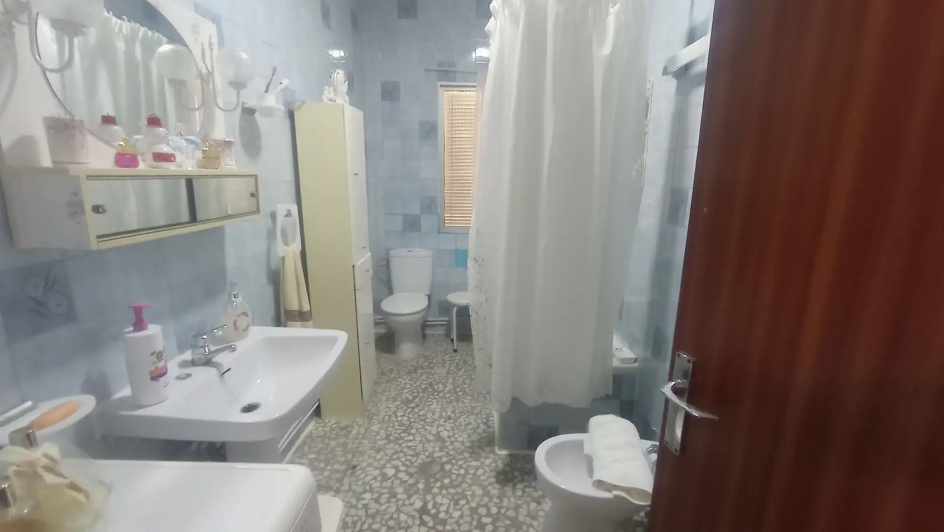 Bany de Casa o xalet en venda en Miguelturra amb Aire condicionat, Traster i Moblat