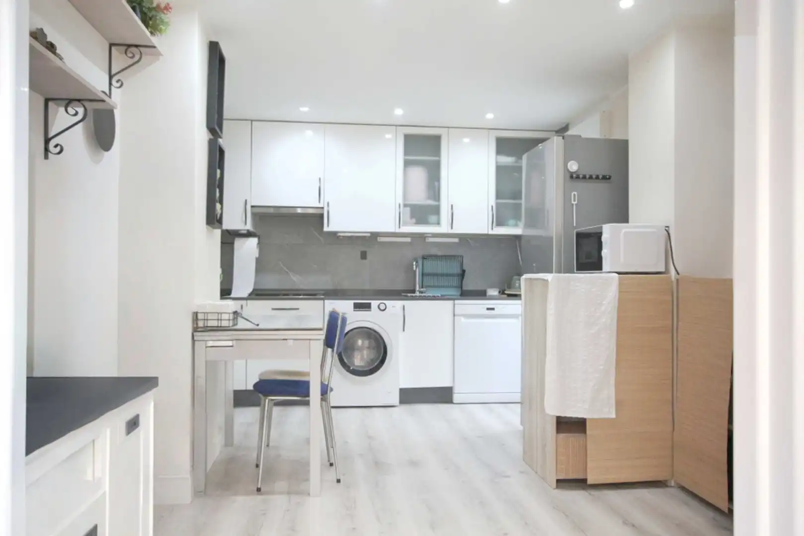 Kitchen of Apartments for sale in Azuqueca de Henares  with Air Conditioner, Terrace and Alarm