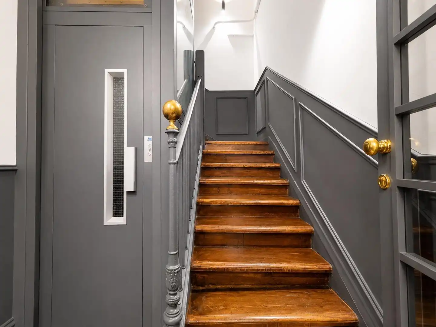 Flat with terrace for sale in Calle de la Luna, imagen 16