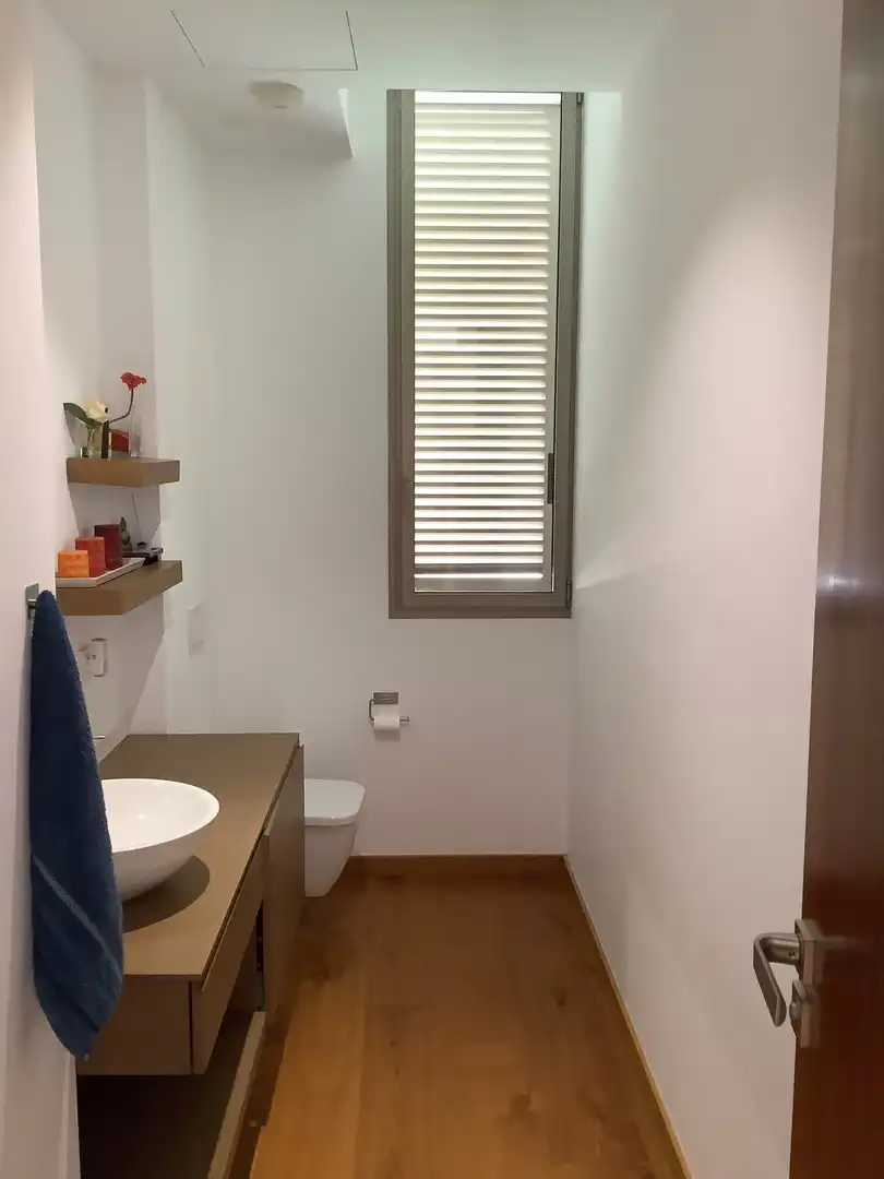 Badezimmer von Haus oder Chalet zum Verkauf in Calvià mit Klimaanlage, Privatgarten und Terrasse