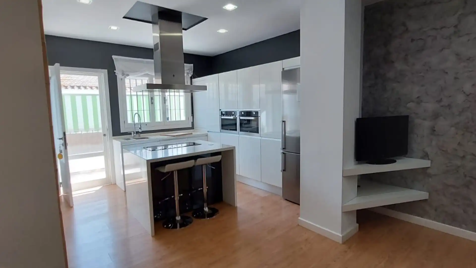 Cocina de Ático de alquiler en Málaga Capital con Aire acondicionado, Terraza y Amueblado