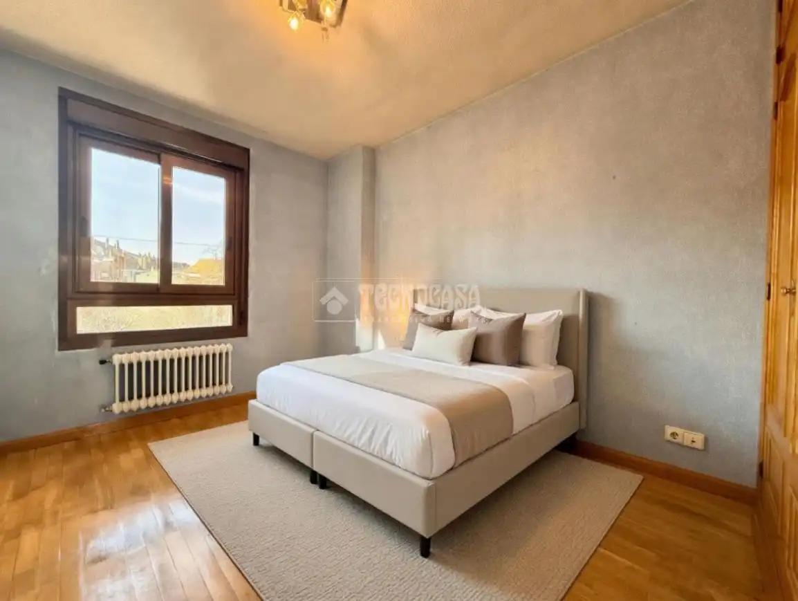 Habitación de Piso en venta en Madrid con Aire acondicionado, Calefacción y Balcón