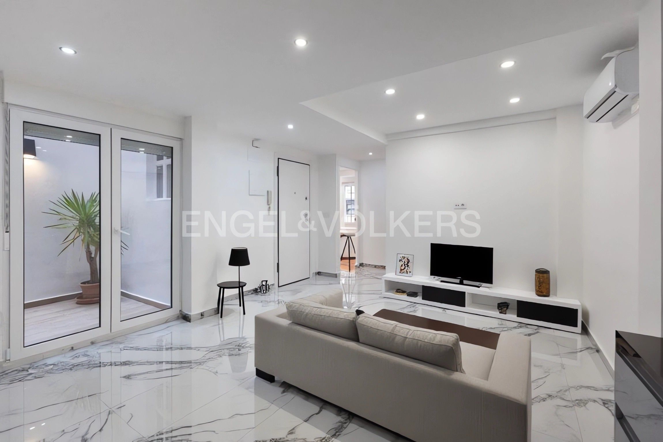 Living room of Apartment for sale in  Valencia Capital  with Air Conditioner, Heating and Terrace
