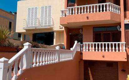 Vista exterior de Casa o xalet en venda en  Santa Cruz de Tenerife Capital amb Terrassa i Balcó