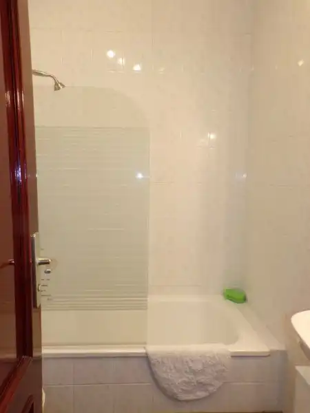 Wohnung zur Miete in Calle Alemania, 8, San Antonio - Las Arenas