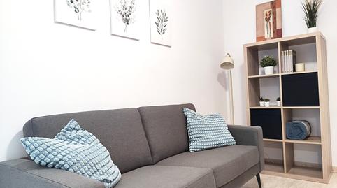 Foto 4 de Pis de lloguer a Segle XX, Barcelona