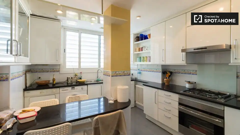 Habitació a La Maternitat i Sant Ramon