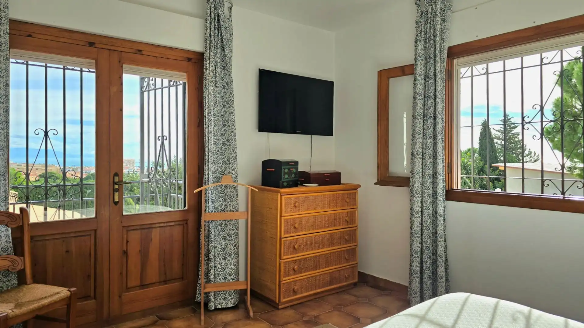 Bedroom of Houses for sale in Benalmádena  with Air Conditioner, Heating and Private garden