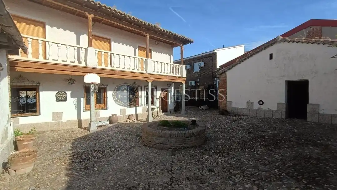Exterior view of Houses for sale in Méntrida  with Heating, Storage room and Furnished