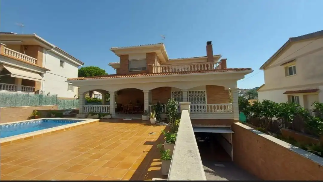 Exterior view of Houses for sale in Calafell  with Heating, Private garden and Terrace