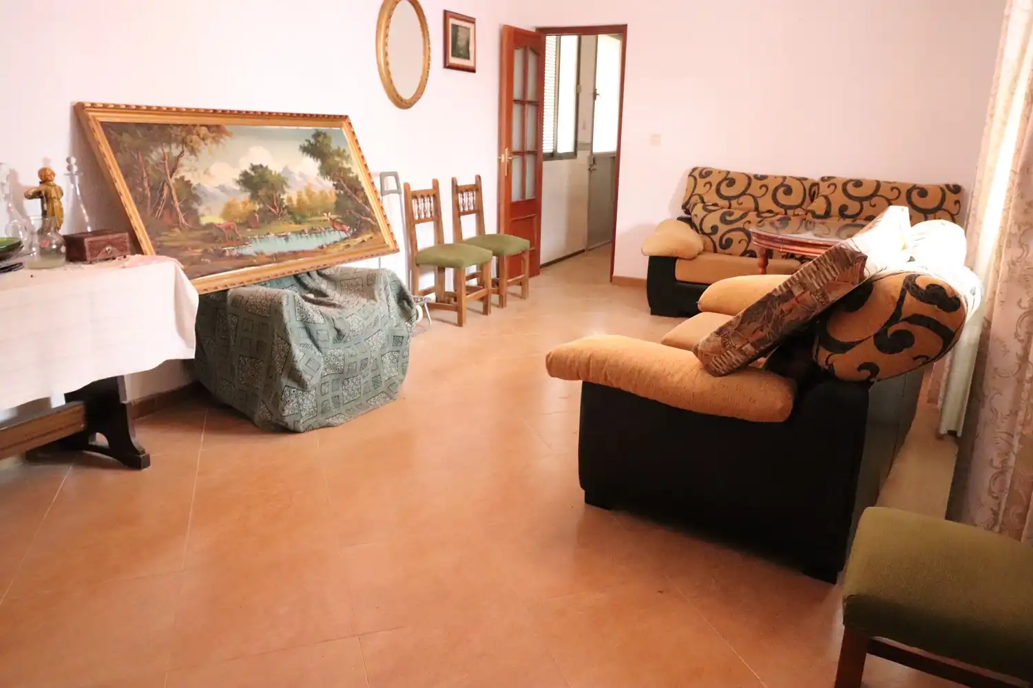 Sala d'estar de Casa o xalet en venda en Íllora amb Jardí privat i Moblat