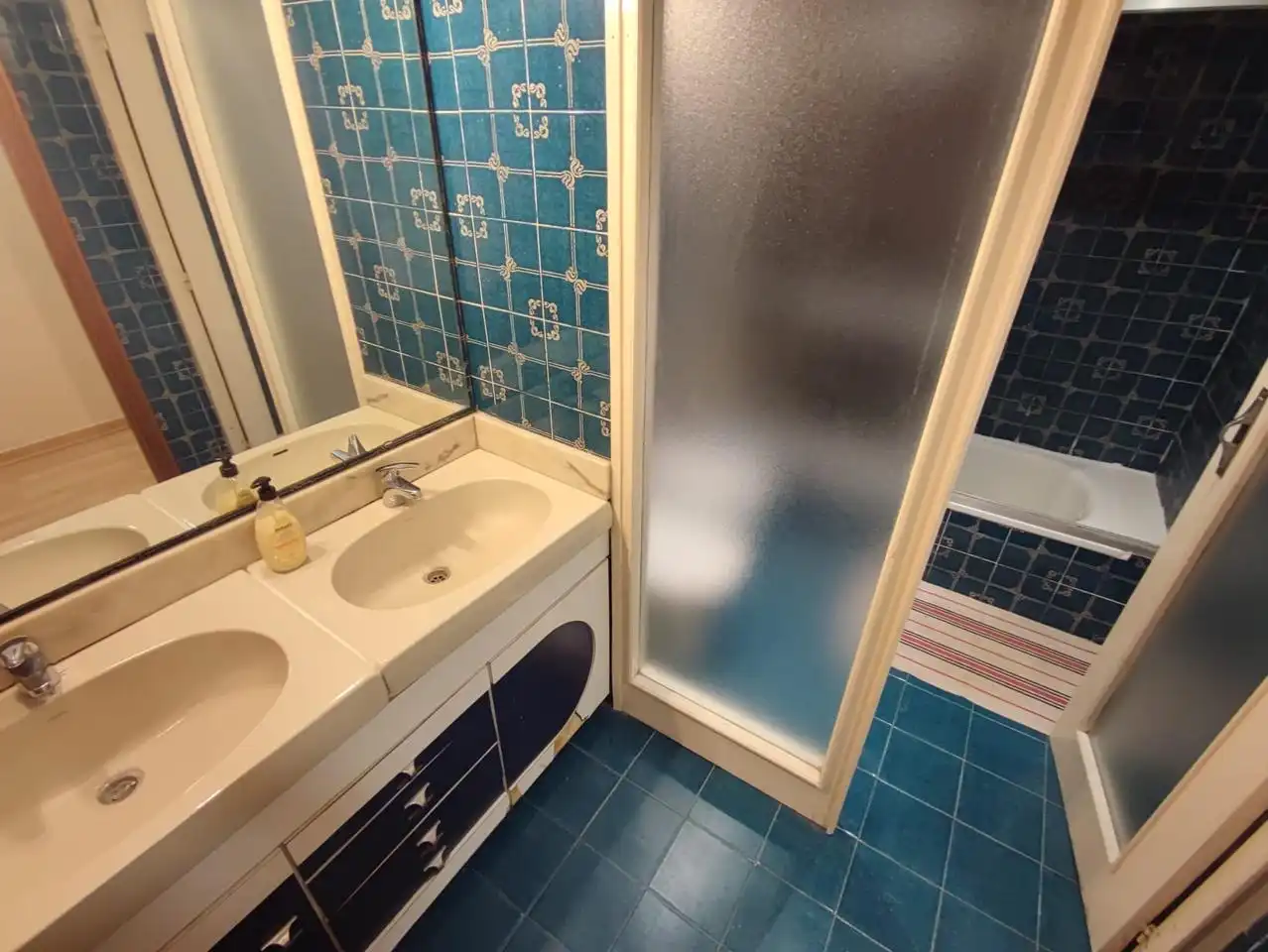 Badezimmer von Maisonette zur Miete in Valencia mit Terrasse und Möbliert