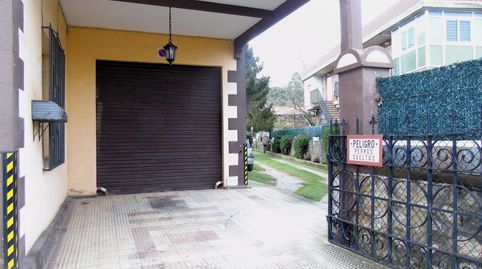 Foto 4 de Casa adosada en venda a Revilla, Camargo