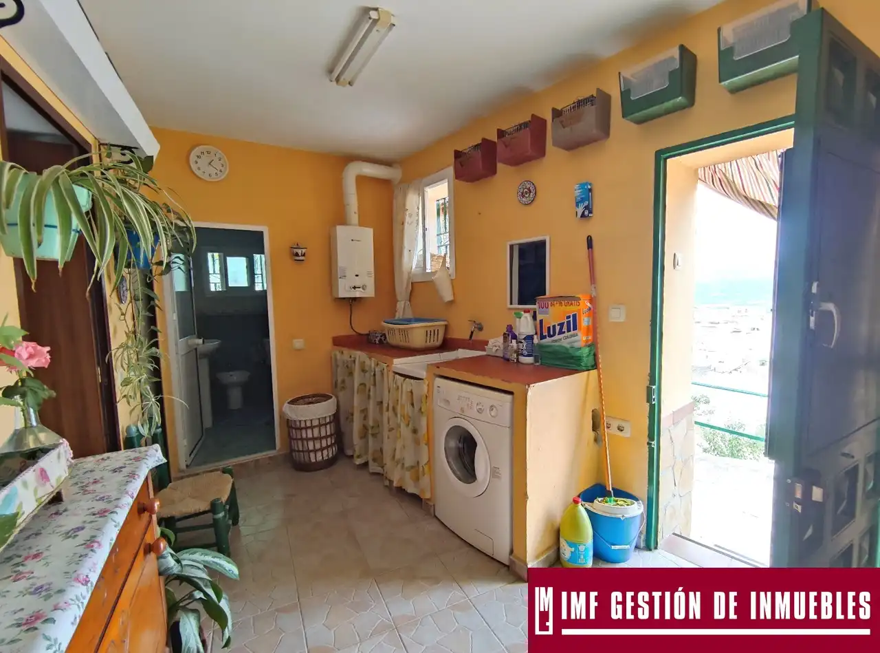 Cocina de Finca rústica en venta en Vélez-Málaga con Jardín privado, Terraza y Trastero