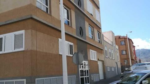 Foto 2 de Piso en venta en C/ Tirma, Cruce de Arinaga, Agüimes