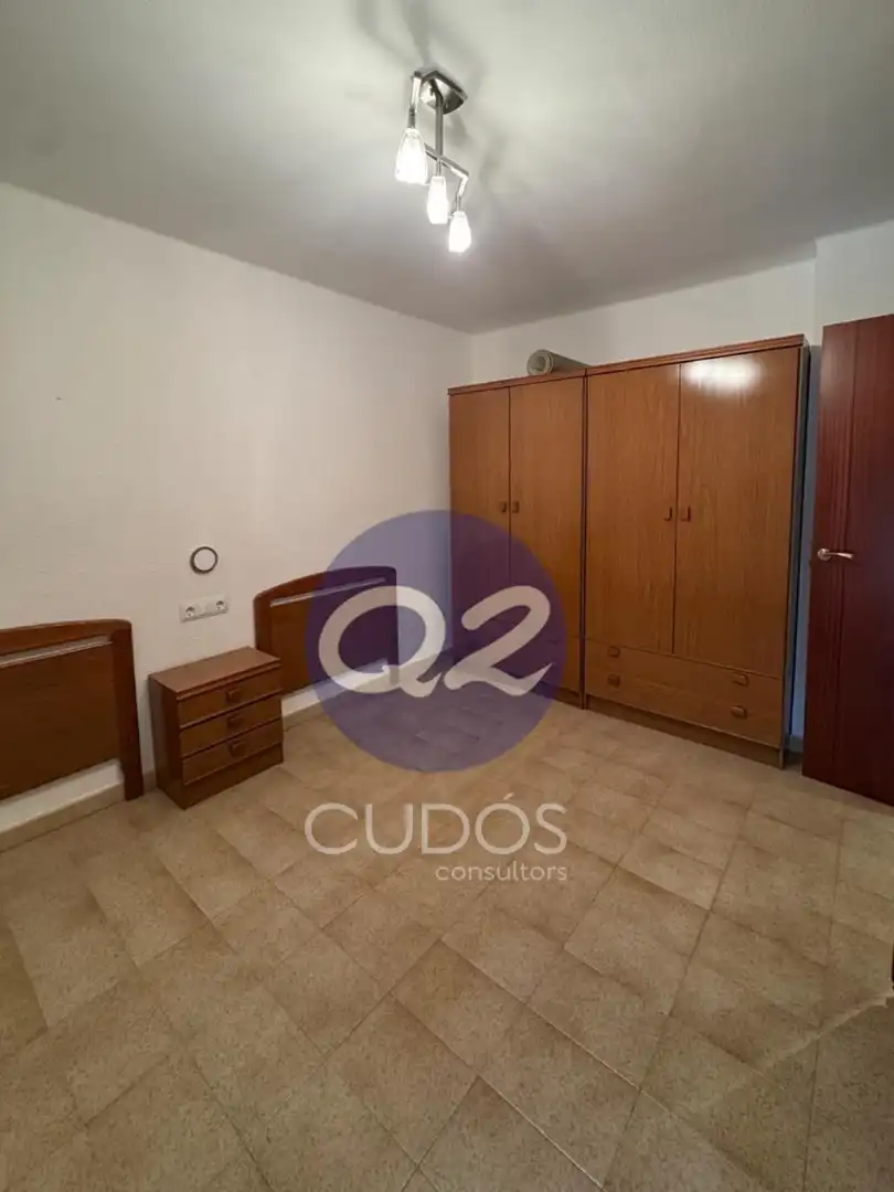 Schlafzimmer von Wohnung zum Verkauf in Balaguer mit Klimaanlage, Heizung und Abstellraum