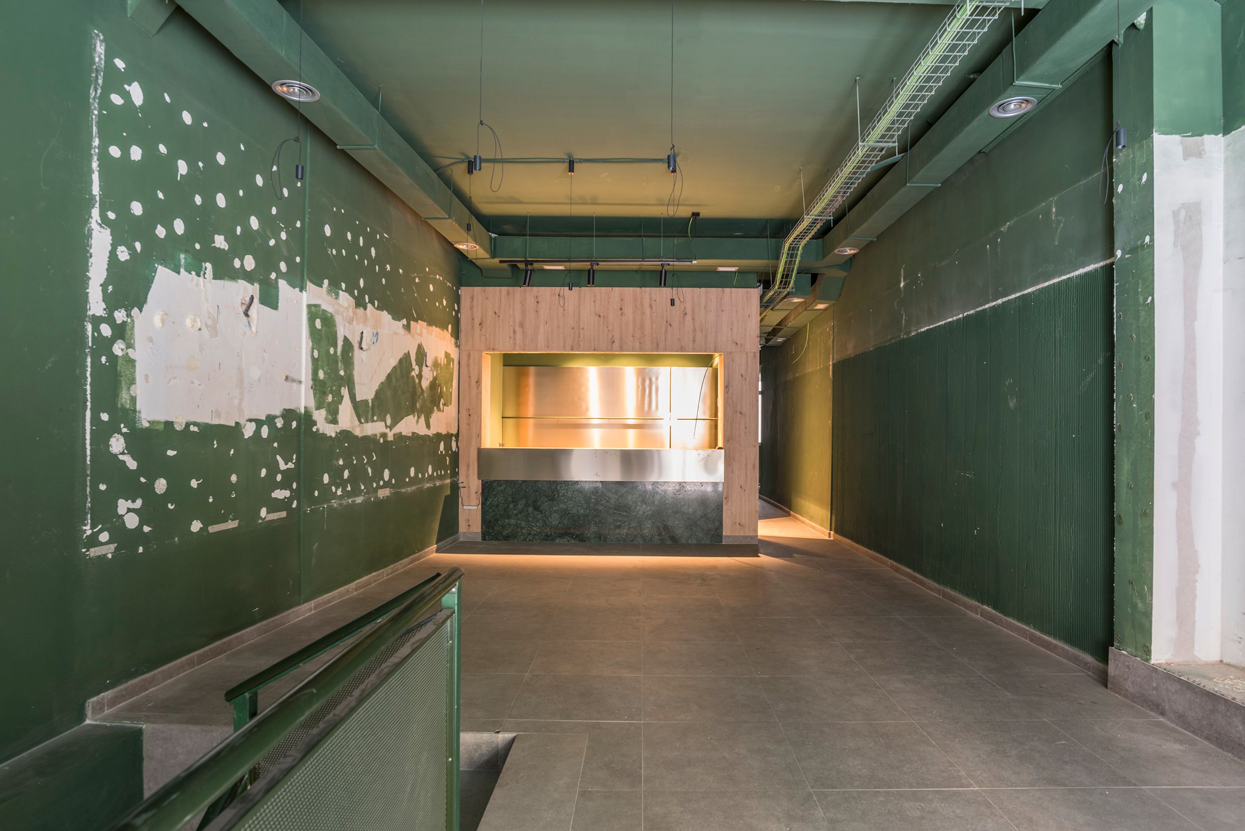 Premises for sale in  Madrid Capital  with Heating