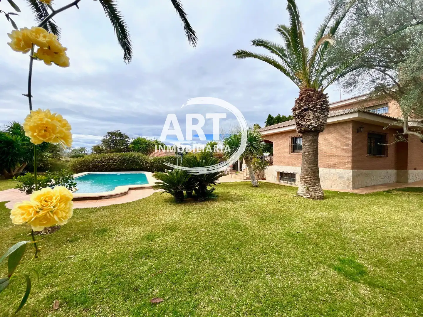 Jardín de Casa o chalet en venta en L'Eliana con Aire acondicionado, Calefacción y Trastero