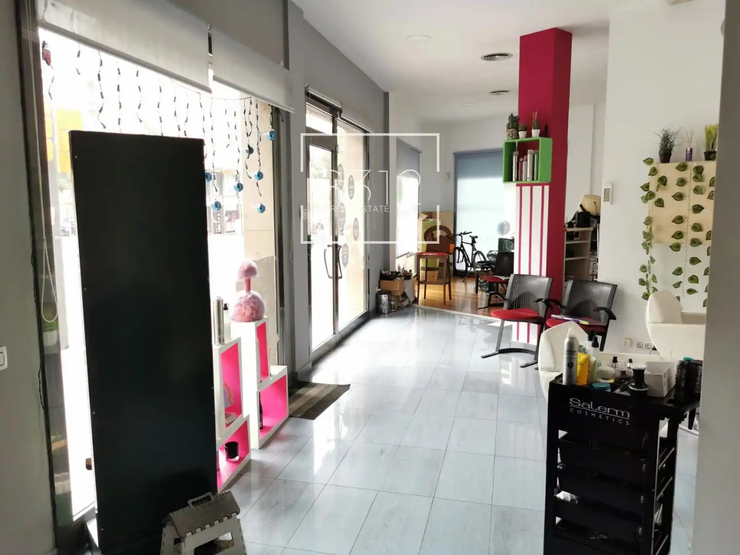 Local comercial en venda a Llivia, imagen 14