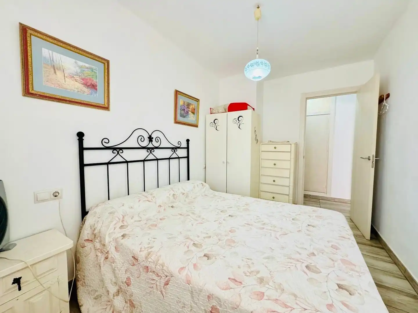 Dormitori de Apartament en venda en Torrox amb Aire condicionat, Calefacció i Piscina comunitària