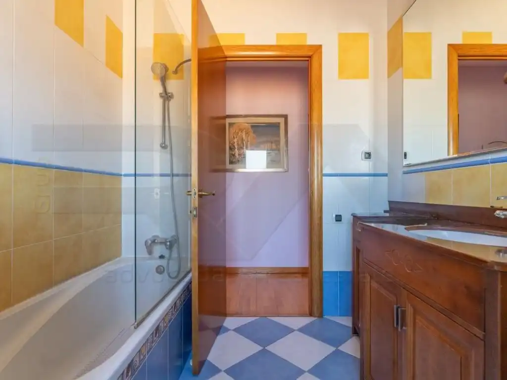 Bany de Casa o xalet en venda en Tarragona amb Aire condicionat, Jardí privat i Terrassa