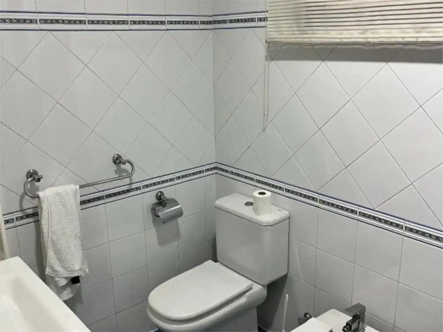 Baño de Casa adosada en venta en Isla Mayor con Aire acondicionado y Trastero
