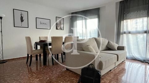 Foto 2 de Piso de alquiler en Plaça de Nicolàs Ferrer I Julve, Malilla, Valencia Capital