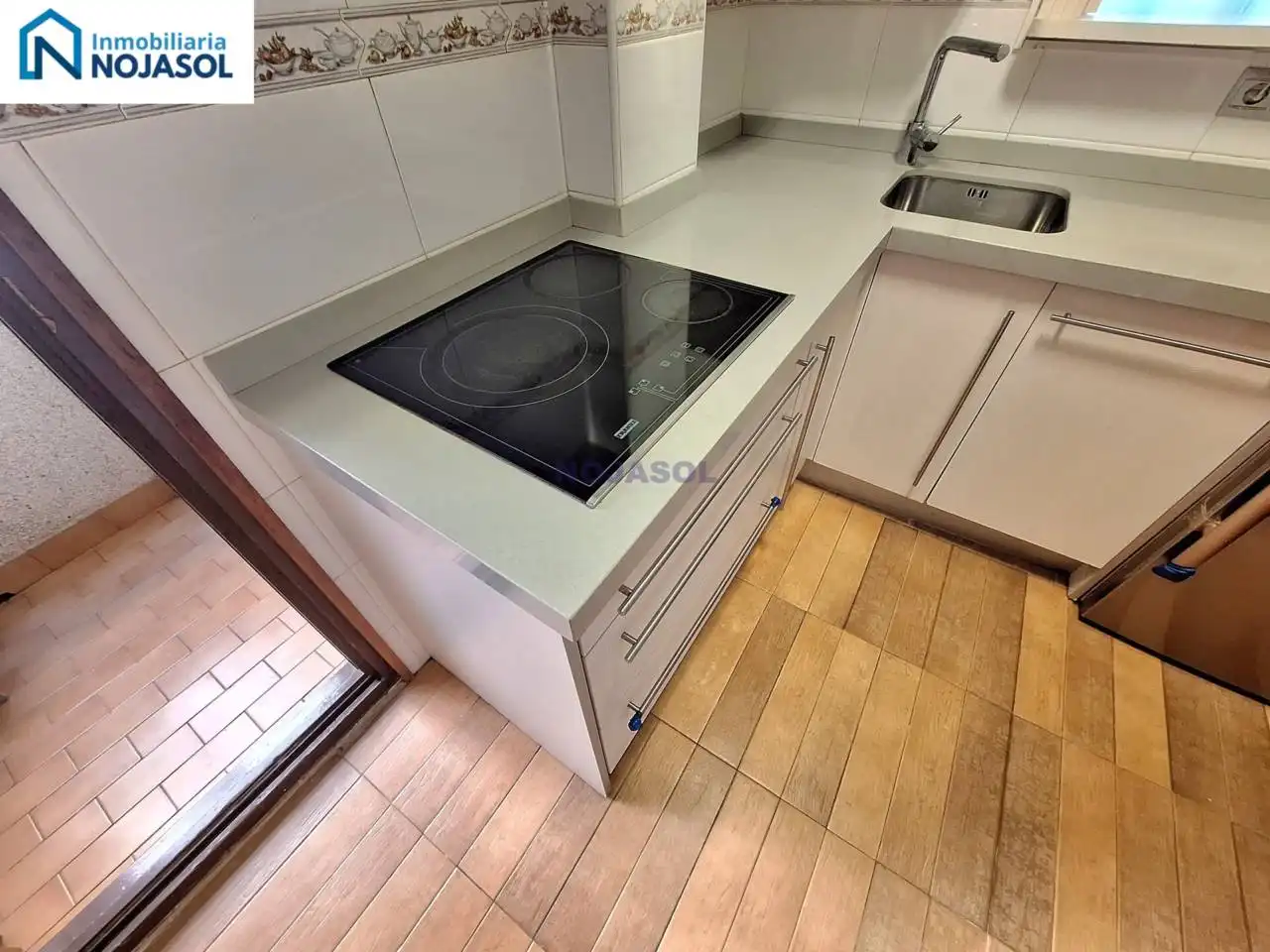 Mini appartamento in affitto a Calle PASEO TRENGANDIN 3, imagen 23