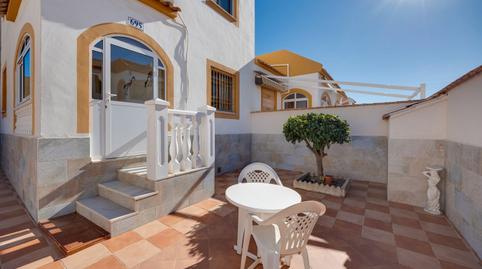 Foto 2 de Casa adosada en venda a Calle Río Danubio, 695, Zona Carrefour - Urbanizaciones, Alicante