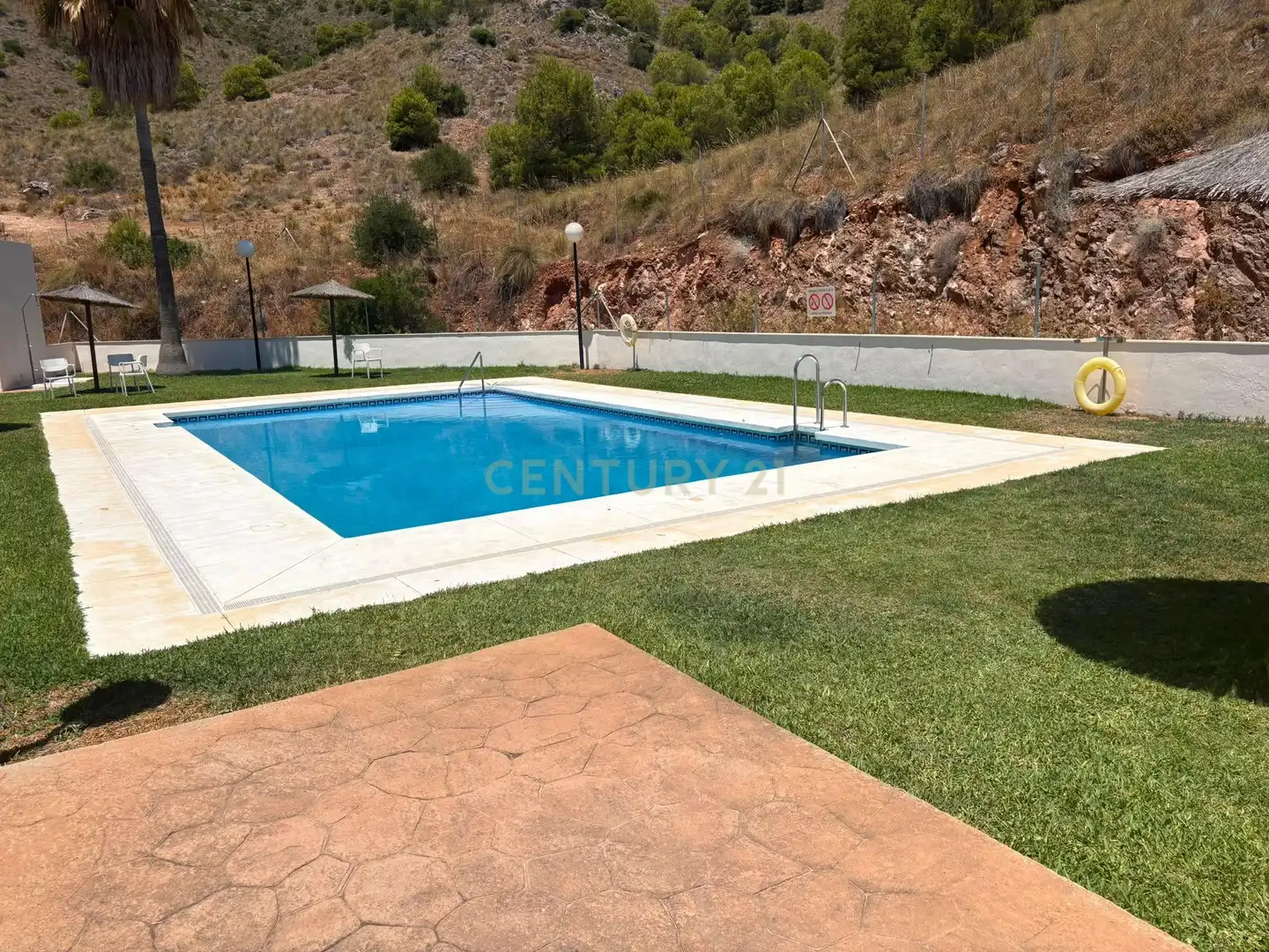 Piscina de Apartamento de alquiler en Benalmádena con Horno y Piscina comunitaria