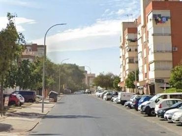 Pis amb ascensor en venda a Calle ARTESANOS