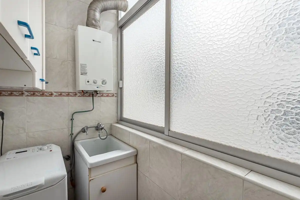 Flat with lift to rent in Beiro, imagen 11