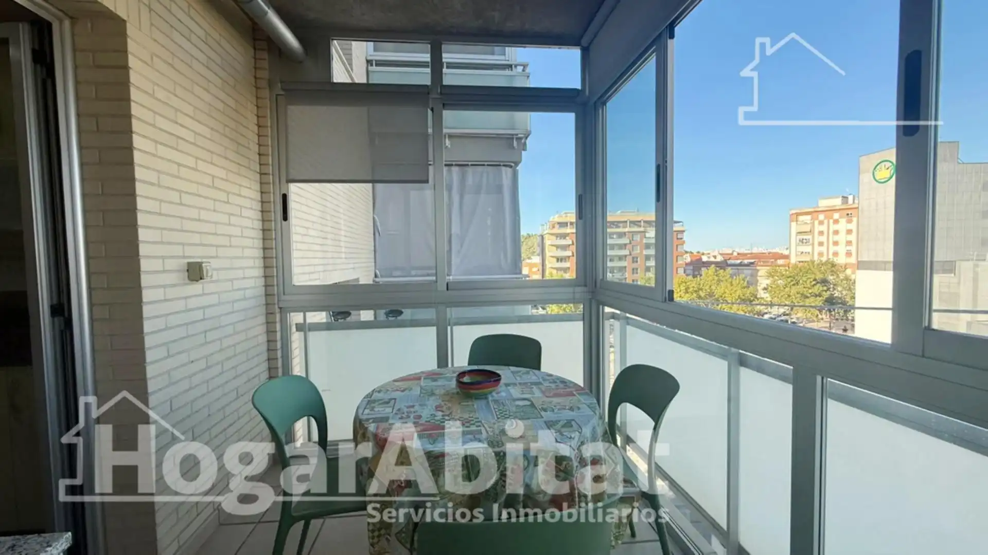 Appartamento con terrazza in vendita a Calle Partida de las Palmes