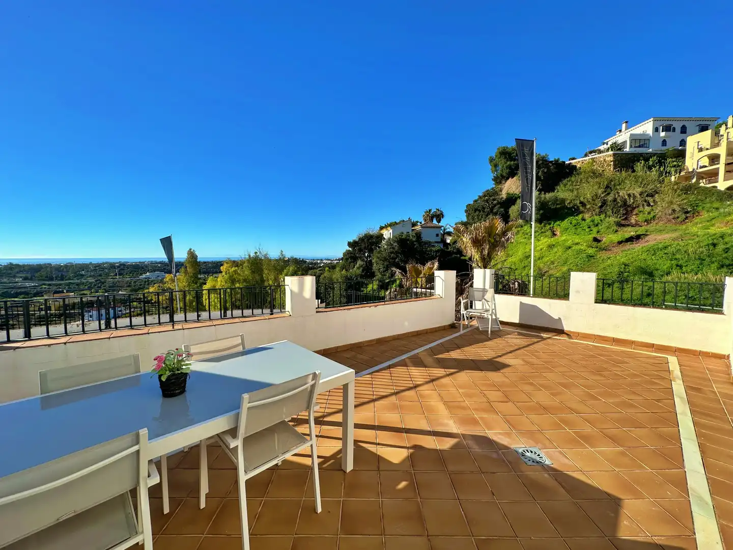 Vivienda con terraza en venta en Los Arqueros  - Puerto del Almendro