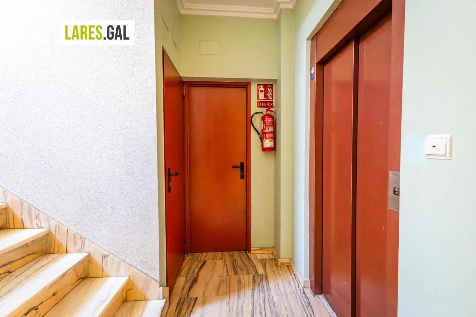 Flat for sale in Canabés de Abaixo, Coiro