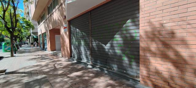 Local comercial en Alquiler en Altozano - Conde Lumiares