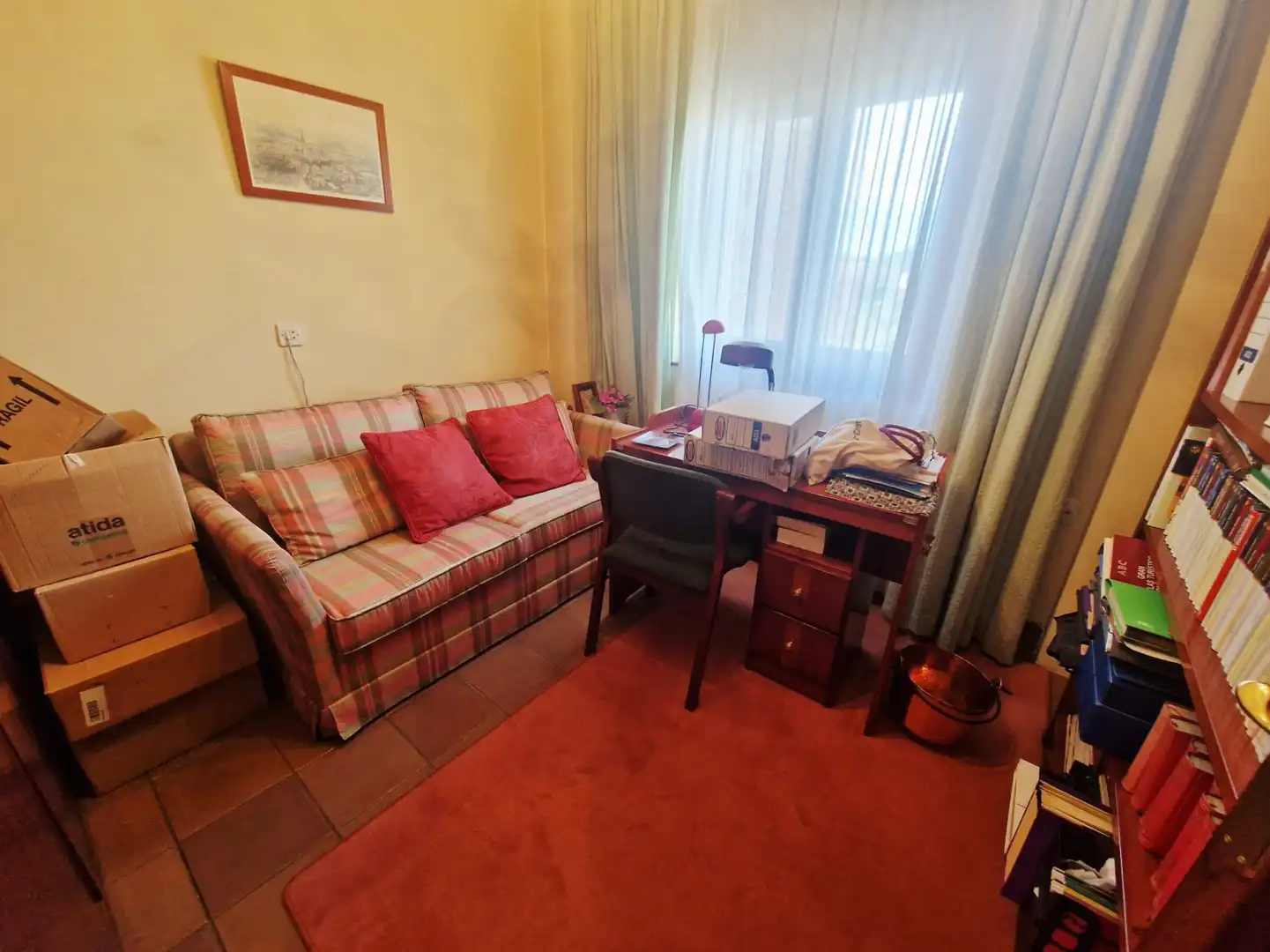 Sala de estar de Piso en venta en Avilés con Calefacción, Parquet y Trastero