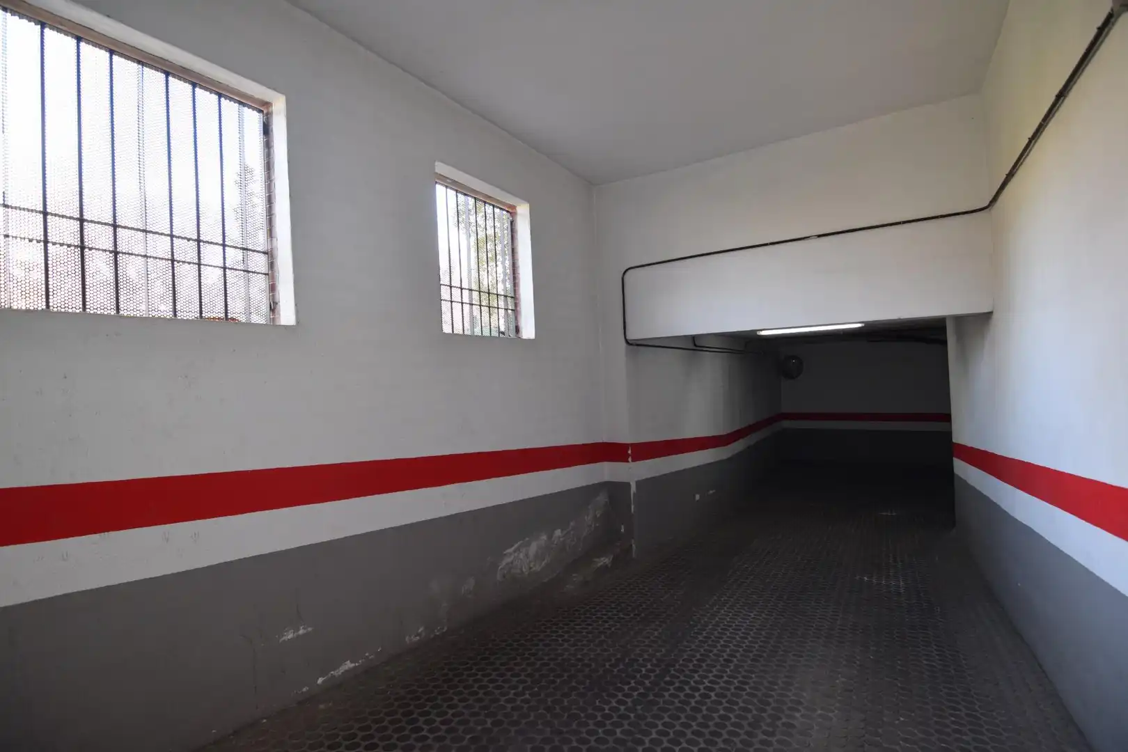 Garage zur Miete in Granada