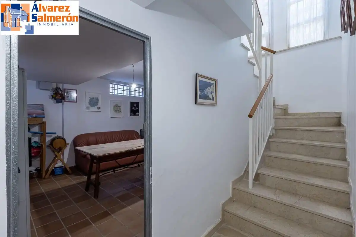 Casa o chalet en venta en Huétor Vega con Terraza, Piscina y Balcón