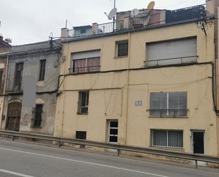 Vista exterior de Edifici en venda en La Roca del Vallès