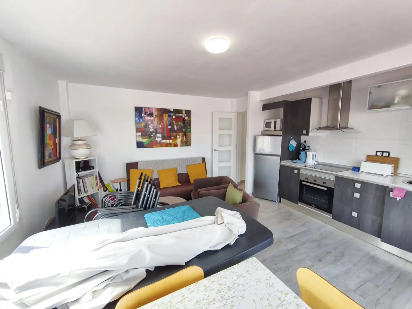 Sala de estar de Piso en venta en Salou con Calefacción, Parquet y Terraza