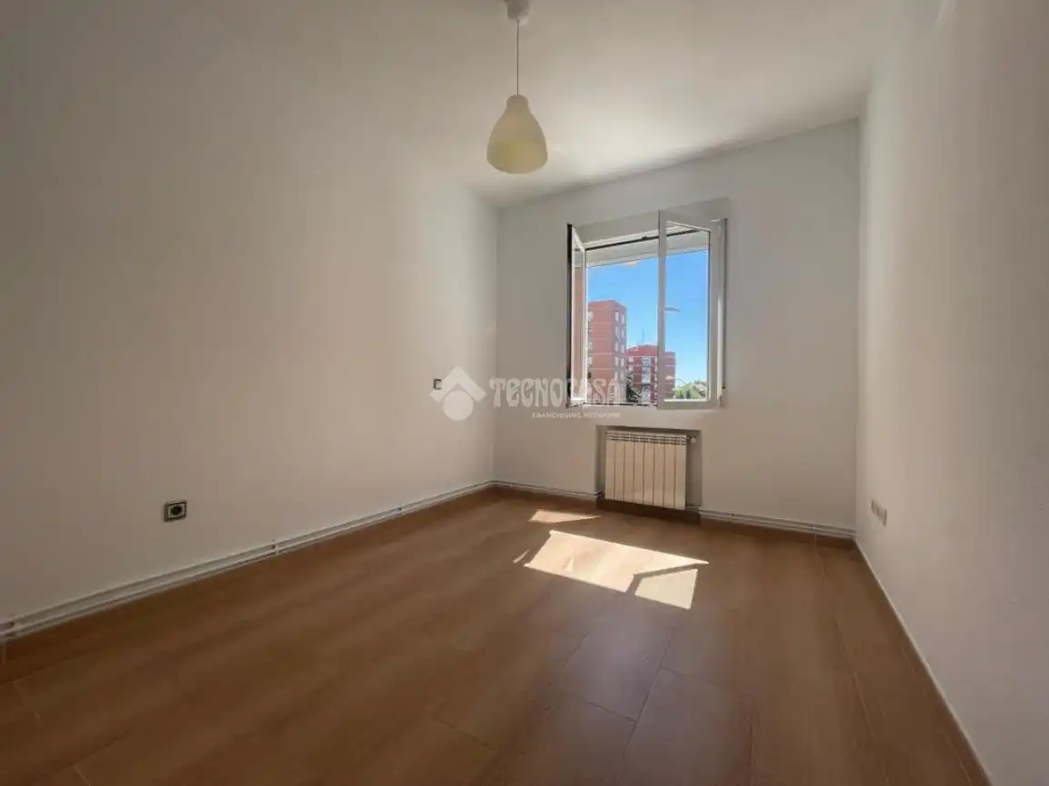 Schlafzimmer von Wohnung zum Verkauf in Madrid mit Heizung und Gemeinschaftspool