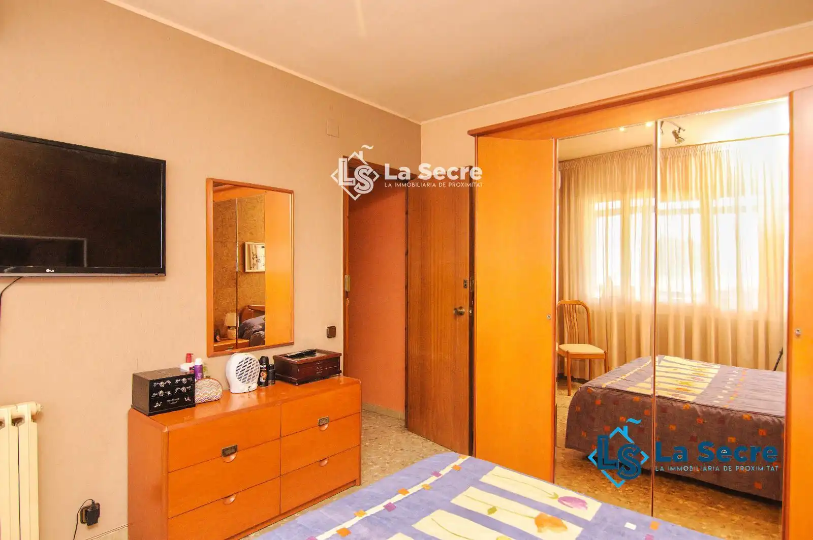 Habitación de Casa o chalet en venta en Martorell con Terraza y Piscina