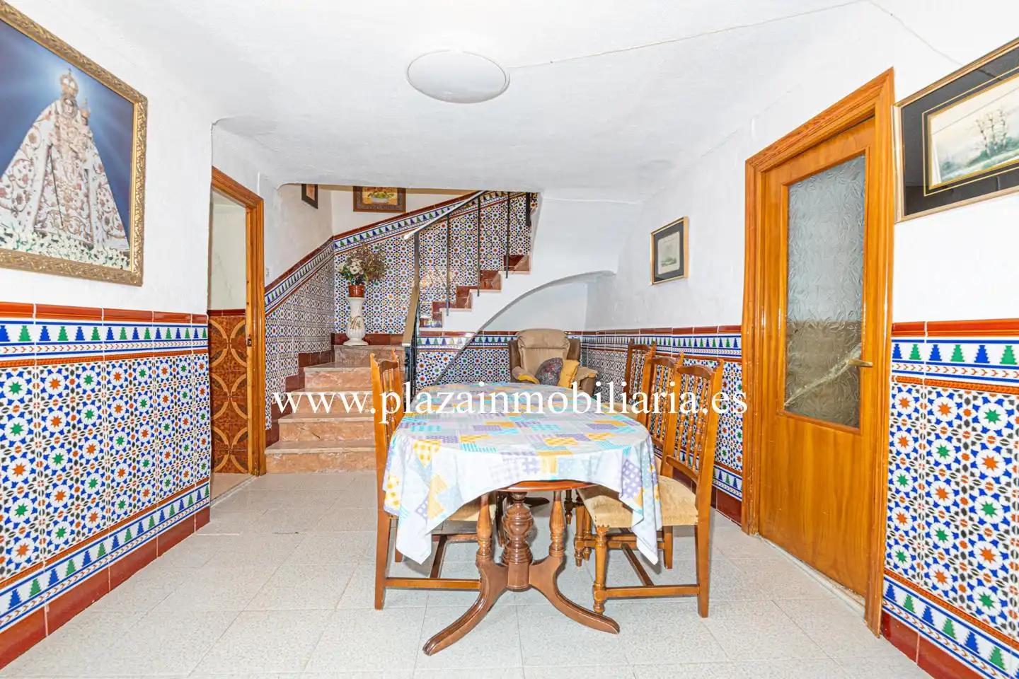 Houses for sale in Lucena  with Storage room