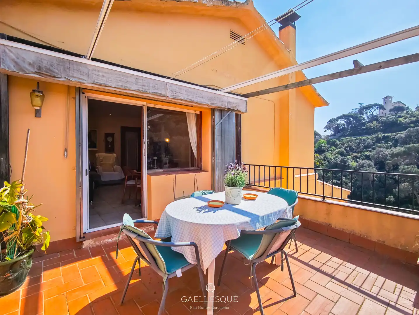 Terraza de Casa o chalet en venta en Barcelona con Calefacción, Jardín privado y Terraza